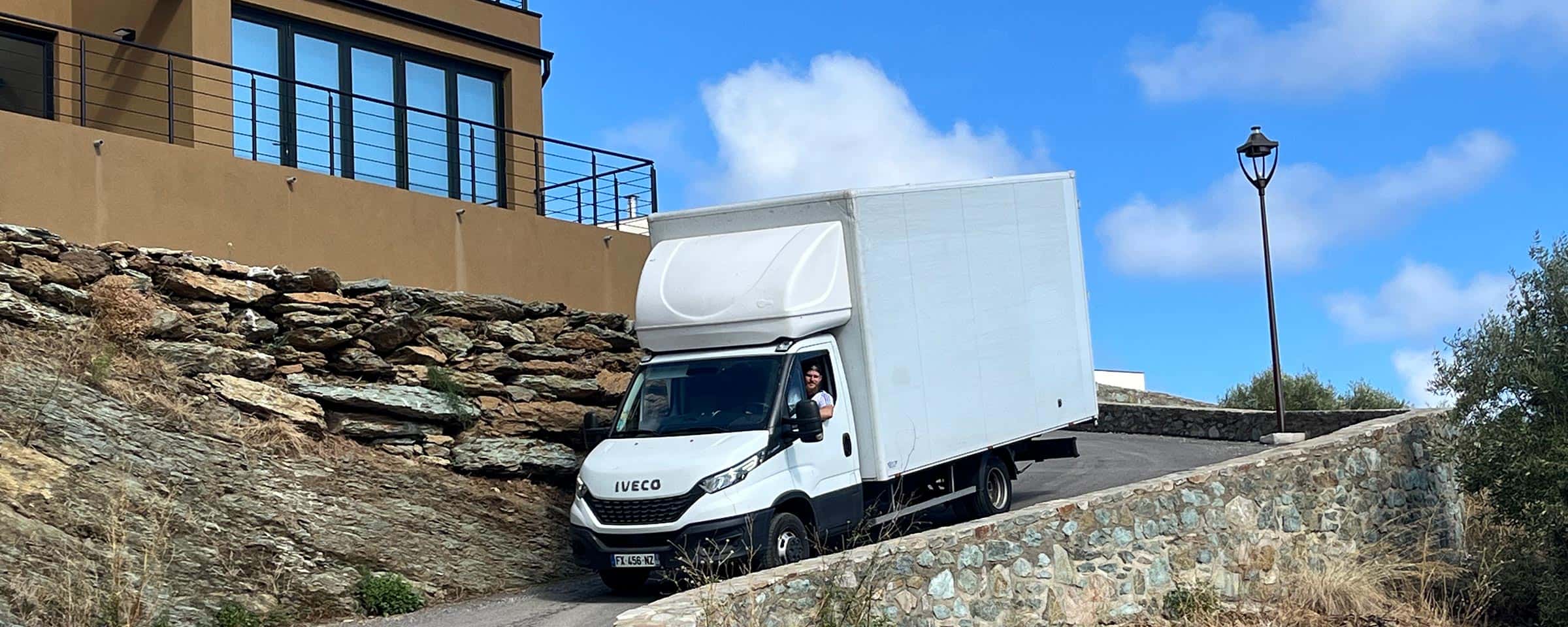Camion GMG Déménagement - Artisan déménageur dans tout le Var (83)